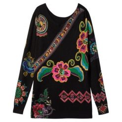 Desigual sweter damski Jers Kira M czarny. Czarne swetry damskie Desigual, m, bez wzorów, bez rękawów, bez kaptura. Za 349,00 zł.