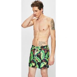 Quiksilver - Kąpielówki. Żółte kąpielówki męskie Quiksilver, s, bez wzorów, z poliesteru. W wyprzedaży za 129,90 zł.