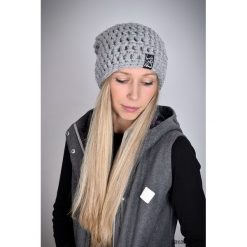 Czapka Vegan 04 - JASNA SZARA. Szare czapki zimowe damskie marki Pakamera. Za 69,00 zł.
