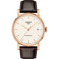 PROMOCJA ZEGAREK TISSOT Everytime Swissmatic T109.407.36.031.00. Białe zegarki męskie marki TISSOT, ze stali. W wyprzedaży za 1848,00 zł.