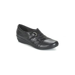 Derby Clarks Everlay Luna. Czarne półbuty damskie Clarks, bez wzorów, bez obcasa, bez zapięcia. W wyprzedaży za 191,20 zł.