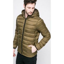 Review - Kurtka. Niebieskie kurtki męskie Review, m, bez wzorów, z poliesteru, krótkie, z kapturem. W wyprzedaży za 139,90 zł.