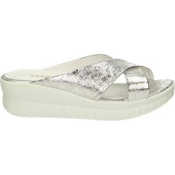 Klapki damskie: Klapki - 3191275 SILVE