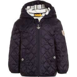 Steiff Collection ANORAK NEWBORN BOY LITTLE PIRAT BABY Kurtka przejściowa marine. Niebieskie kurtki męskie Steiff Collection, z materiału, marine. Za 299,00 zł.