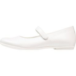 Primigi Baleriny z zapięciem bianco. Białe baleriny dziewczęce Primigi, z materiału. Za 239,00 zł.