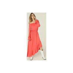 Sukienka Emma - koral. Pomarańczowe sukienki damskie Madnezz, s, bez wzorów, z elastanu, z asymetrycznym kołnierzem, bez rękawów, midi, asymetryczne. Za 379,00 zł.