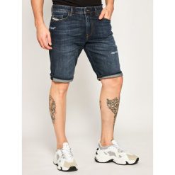 Szorty jeansowe Diesel Thoshort 00SD3U 009CH. Niebieskie spodenki i szorty męskie Diesel, m, bez wzorów, z elastanu. Za 549,00 zł.