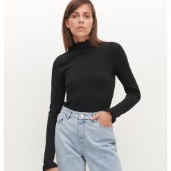 Sweter z golfem - Czarny. Czarne swetry damskie Reserved, s, bez wzorów, bez rękawów. Za 69,99 zł.