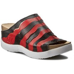 Klapki FLY LONDON - Wyntfly P143874001 Black/Scarlet. Czerwone klapki damskie marki Fly London, ze skóry, na obcasie. W wyprzedaży za 319,00 zł.