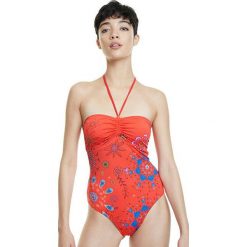 Desigual 20SWMK14 kąpielowy damski Biki Creta Rojo Clavel 20SWMK14 3036 (Rozmiar M). Stroje kąpielowe damskie Desigual, m, bez wzorów, klasyczne. W wyprzedaży za 227,00 zł.