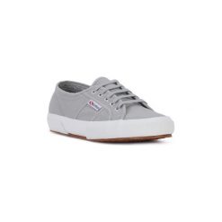 Buty Superga 506 COTON CLASSIC. Szare trampki i tenisówki damskie Superga, bez wzorów, bez zapięcia. Za 255,58 zł.