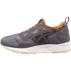 Asics Tiger GELLYTE V NS GTX Tenisówki i Trampki dark grey. Szare tenisówki damskie Asics Tiger, z tworzywa sztucznego. W wyprzedaży za 353,40 zł.