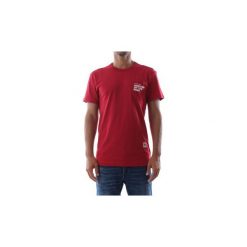 T-shirty z krótkim rękawem G-Star Raw D11383 8415 GRAPHIC TEE. Czerwone t-shirty męskie G-Star RAW, m, bez wzorów, retro, bez kołnierzyka, krótkie. Za 107,63 zł.