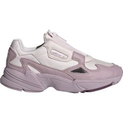 Adidas Originals Falcon Tenisówki Fioletowy. Fioletowe trampki i tenisówki damskie adidas Originals, bez wzorów, ze skóry, bez zapięcia. Za 469,95 zł.