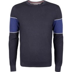 Tommy Hilfiger Sweter. Swetry męskie TOMMY HILFIGER, bez wzorów, z dzianiny, z okrągłym kołnierzem, bez kaptura. Za 279,00 zł.