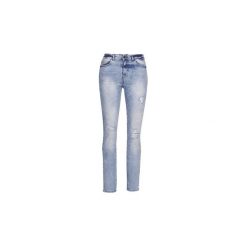 Jeansy boyfriend Noisy May NMKIM. Niebieskie jeansy damskie Noisy May. Za 219,00 zł.