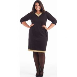 Czarna sukienka Edyta ze złotymi lampasami duże rozmiary. Żółte sukienki damskie Moda Size Plus Iwanek, na co dzień, bez wzorów, z materiału, eleganckie, z klasycznym kołnierzykiem, bez rękawów, proste. Za 169,00 zł.