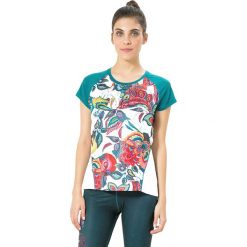 Koszulka funkcyjna w kolorze biało-turkusowym. Niebieskie bluzki sportowe damskie marki Desigual Sport, xs, z materiału. W wyprzedaży za 121,95 zł.