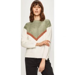 Roxy - Sweter. Białe swetry damskie Roxy, s, bez wzorów, z poliesteru, z krótkim rękawem, krótkie, bez kaptura. W wyprzedaży za 279,90 zł.