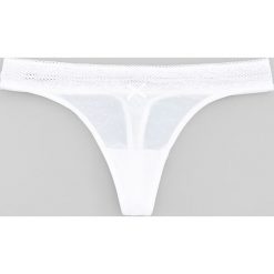 Stringi - Kremowy. Białe stringi damskie Reserved, xl, bez wzorów. Za 24,99 zł.