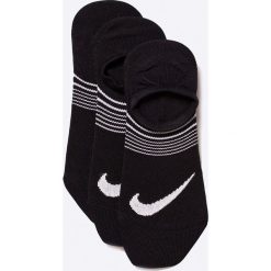 Nike - Stopki (3-pack). Czarne skarpetki damskie Nike, bez wzorów. Za 39,90 zł.