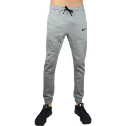 Nike Team Club 19 Fleece Pant AJ1468-063 spodnie męskie szare L. Szare spodnie męskie Nike, na co dzień, m, bez wzorów, z bawełny. W wyprzedaży za 149,99 zł.