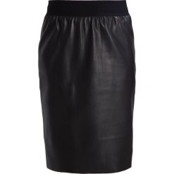 Spódniczki ołówkowe: Saint Tropez Spódnica ołówkowa black