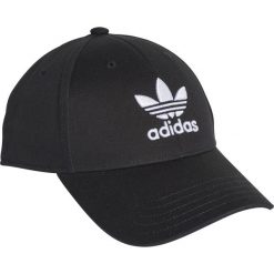 CZAPKA ADIDAS TREFOIL BASEBALL (DAMSKA). Czapki damskie Adidas, w paski, z bawełny. W wyprzedaży za 59,99 zł.
