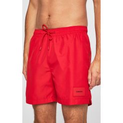 Calvin Klein Jeans - Kąpielówki. Czerwone kąpielówki męskie Calvin Klein Jeans, m, bez wzorów, z poliesteru. W wyprzedaży za 169,90 zł.