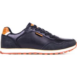 Buty skate męskie: BUTY MĘSKIE SPORTOWE SNEAKERSY T073 - CZARNE