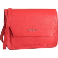 Torebka COCCINELLE - EO5 Sanndy E1 EO5 15 01 01 Polish Red R08. Czerwone listonoszki damskie Coccinelle, ze skóry, klasyczne. W wyprzedaży za 519,00 zł.