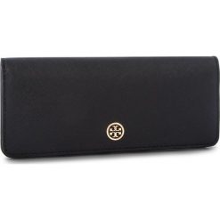 Duży Portfel Damski TORY BURCH - Robinson Slim Wallet 48467 Black/Royal Navy 018. Czarne portfele damskie Tory Burch, bez wzorów, ze skóry. W wyprzedaży za 459,00 zł.