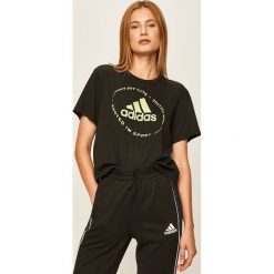 Adidas - T-shirt. Czarne topy damskie Adidas, s, z nadrukiem, z bawełny, casualowe, z okrągłym kołnierzem. Za 79,90 zł.