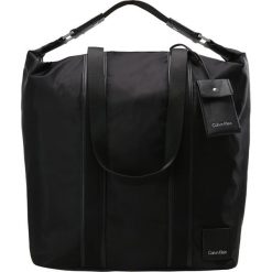 Calvin Klein FLUID Torba na zakupy black. Czarne torebki klasyczne damskie Calvin Klein. W wyprzedaży za 412,30 zł.
