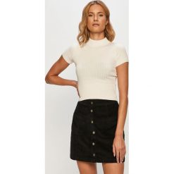 Tally Weijl - T-shirt. Białe bluzki damskie TALLY WEIJL, s, bez wzorów, z wiskozy, casualowe, z golfem. Za 59,90 zł.