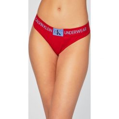 Calvin Klein Underwear - Stringi. Czarne majtki damskie Calvin Klein Underwear, s, z elastanu. W wyprzedaży za 59,90 zł.