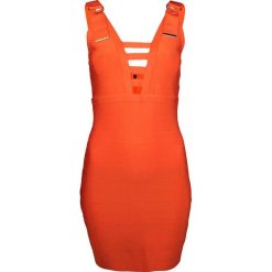 Marciano Guess Sukienka "Ikenna". Sukienki damskie Guess, z aplikacjami, z tkaniny, bez kołnierzyka, bez rękawów, dopasowane. Za 299,00 zł.