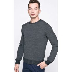Trussardi Jeans - Sweter. Szare swetry klasyczne męskie marki Trussardi Jeans, xxl, z wełny, z okrągłym kołnierzem. W wyprzedaży za 259,90 zł.