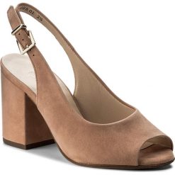 Sandały PETER KAISER - Aniza 09113/140 Tan Suede. Brązowe klapki damskie Peter Kaiser, bez wzorów, ze skóry, bez obcasa, na obcasie. W wyprzedaży za 439,00 zł.