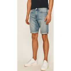 Calvin Klein Jeans - Szorty jeansowe. Niebieskie spodenki i szorty męskie Calvin Klein Jeans, bez wzorów, z bawełny, casualowe. Za 299,90 zł.