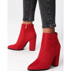 Czerwone Botki December. Czerwone botki damskie Born2be, za kostkę, na wysokim obcasie, na obcasie, na zamek. Za 159,99 zł.
