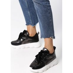 Czarne Sneakersy Alchemilla. Czarne sneakersy damskie Born2be, z dresówki. Za 99,99 zł.
