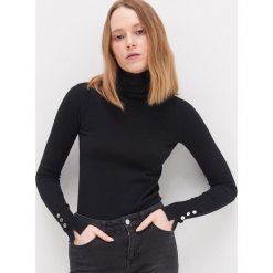 Sweter z golfem - Czarny. Czarne swetry damskie House, s, bez wzorów, bez rękawów, bez kaptura. Za 69,99 zł.