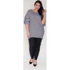 Asymetryczna tunika bluzka kapitanka marynarskie paski OVERSIZE PLUS SIZE. Czarne bluzki damskie Moda Size Plus Iwanek, s, w paski, z wiskozy, wakacyjne, z kontrastowym kołnierzykiem, plus size, bez rękawów. W wyprzedaży za 65,00 zł.