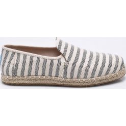 Toms - Espadryle. Białe espadryle damskie Toms, bez wzorów, z gumy, bez obcasa, na płaskiej podeszwie. W wyprzedaży za 199,90 zł.