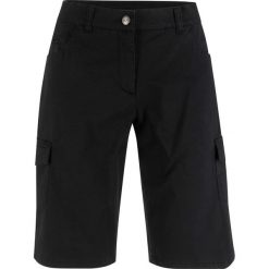 Bermudy z wygodnym paskiem bonprix czarny. Czarne szorty damskie bonprix, bez wzorów. Za 32,99 zł.