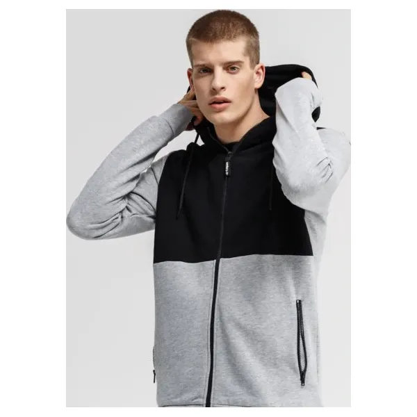 Umbro Bluza Rozpinana Z Kapturem Pielavesi , szary, rozmiar M. Szare bluzy męskie Umbro, m, bez wzorów, z bawełny, sportowe, z kapturem, bez rękawów, z kapturem. Za 129,99 zł.