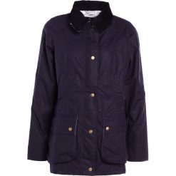 Płaszcze damskie pastelowe: Barbour MONTEVIOT Krótki płaszcz dark blue