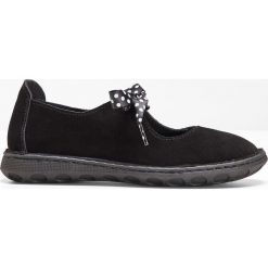 Wygodne baleriny skórzane bonprix czarny. Czarne baleriny damskie bonprix, bez wzorów, bez obcasa. Za 109,99 zł.