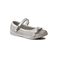 MAGIC LADY C16SS151. Białe półbuty dziewczęce Magic Lady, bez zapięcia. Za 59,99 zł.